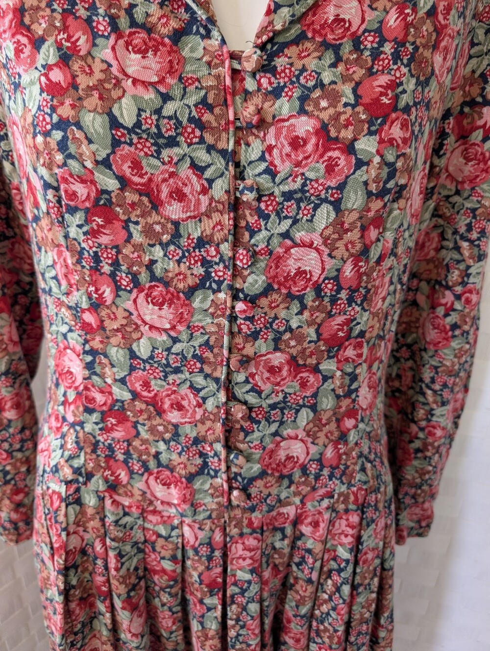 Vintage Dress Laura Ashley Cottagecore Floral Long-Sleeve Midi  Red Rose Print - Picture 9 of 11